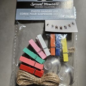 Colorful Photo Hanger Line with Clips